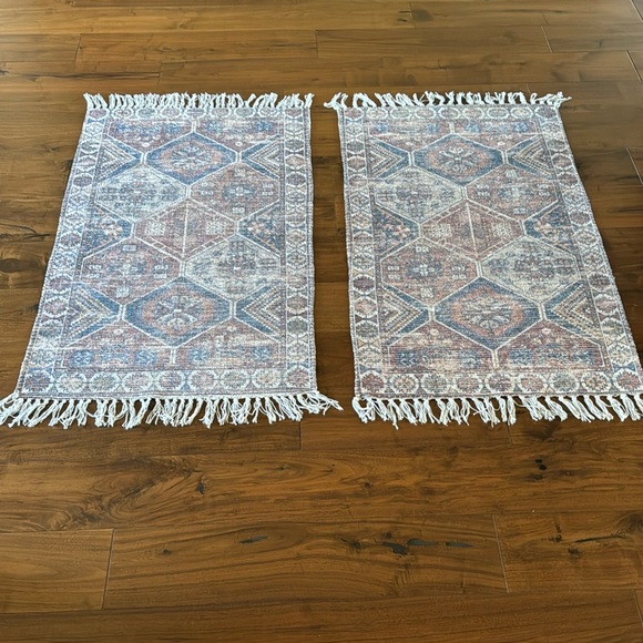 Vintage Style Woven Rug! - Picture 16 of 16